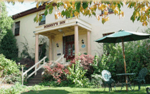Bonney's Inn - Foster Accommodation