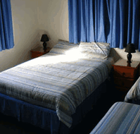 Waratah Hotel - Foster Accommodation