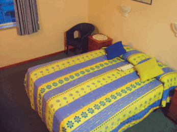 Marquis Hotel Motel - Foster Accommodation 2