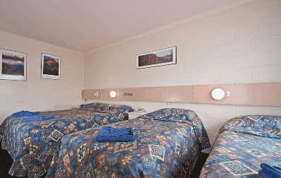 Martin Cash Motor Lodge - Foster Accommodation 1