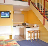Coastal Motel - Foster Accommodation
