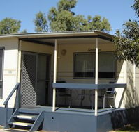Sunset Beach Holiday Park - Foster Accommodation