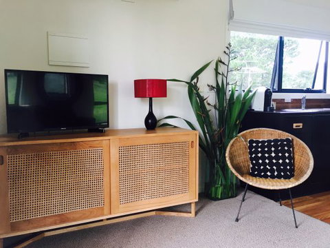 Farm Pod At Twamley Farm - Foster Accommodation 11