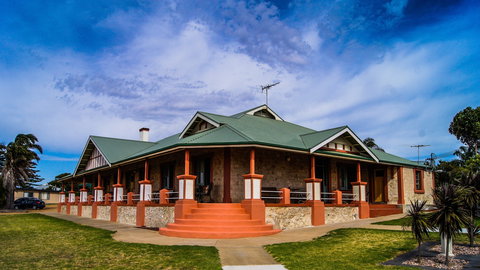 Kangaroo Island Seaview Guesthouse - Foster Accommodation 0