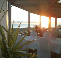 African Reef Resort Hotel - Foster Accommodation