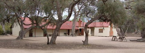 Chowilla Station Shearer's Quarters Accommodation - Foster Accommodation 0