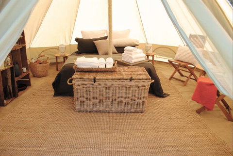 Cosy Tents - Foster Accommodation 1