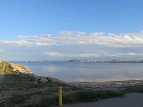 Harbour Lights Tourist Park - Foster Accommodation 2