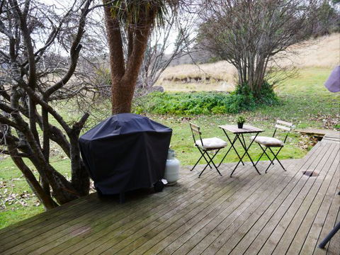 La Perrie Chalet Bed And Breakfast - Foster Accommodation 9