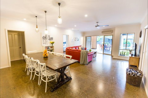 La Flotte - Foster Accommodation 1