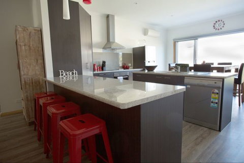 RED FIN Part Of BLUE FIN HOLIDAY HOMES - Foster Accommodation 2