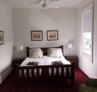 The Corner Hotel Alexandra - Foster Accommodation