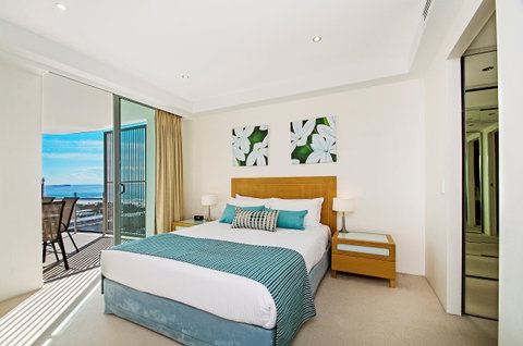 Aqua Vista Luxury Resort - Foster Accommodation 1