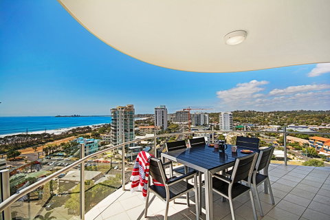 Aqua Vista Luxury Resort - Foster Accommodation 5