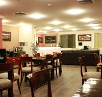 Country Plaza Queanbeyan - Foster Accommodation