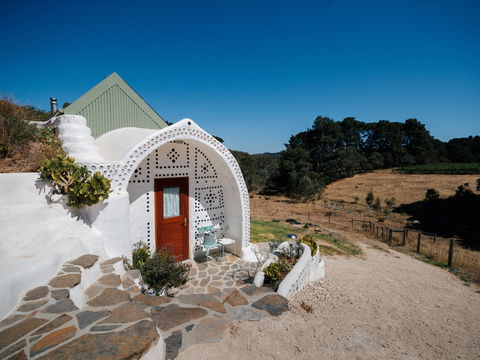 Earthship Ironbank - Foster Accommodation 0