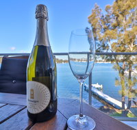 El Lago Jetty - Foster Accommodation