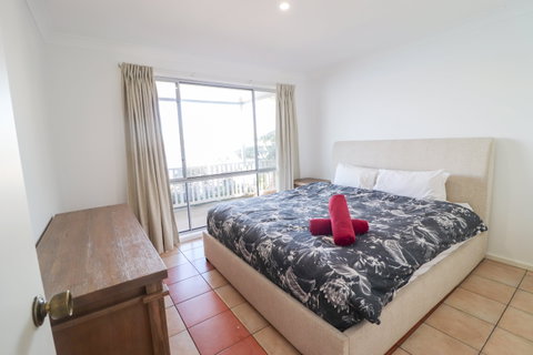 El Lago Jetty - Foster Accommodation 5