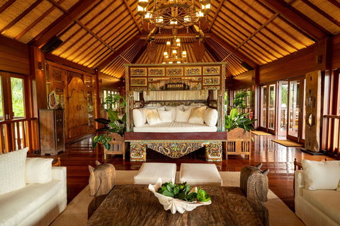 Makepeace Island - Sir Richard Branson's Australian Home - Foster Accommodation 1