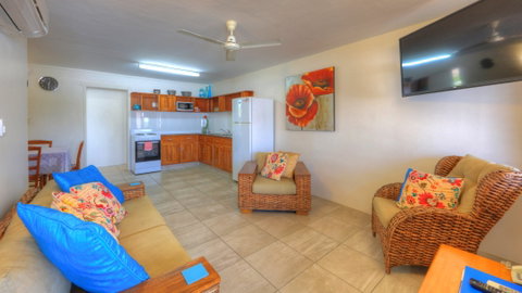 Sky View Units - Foster Accommodation 2