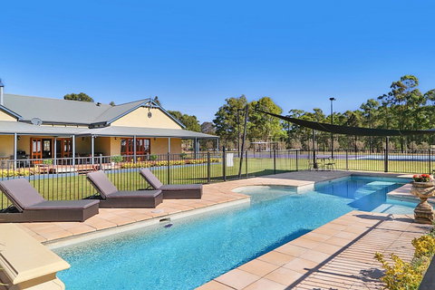 Stonegate - Foster Accommodation 1