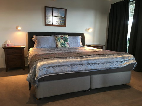 Storm Bay B & B - Foster Accommodation 2