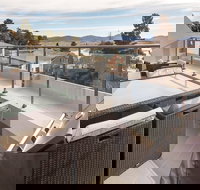 Summit 9 - Foster Accommodation