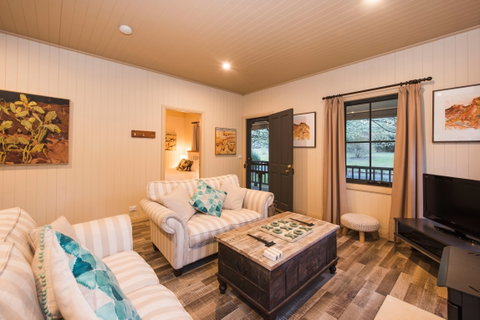 The Guesthouse: Hill End - Foster Accommodation 6