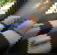 Tin Shack - Foster Accommodation