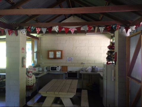 Yackandandah Holiday Park - Foster Accommodation 2
