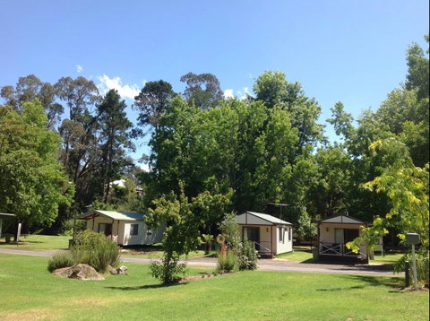 Yackandandah Holiday Park - Foster Accommodation 4