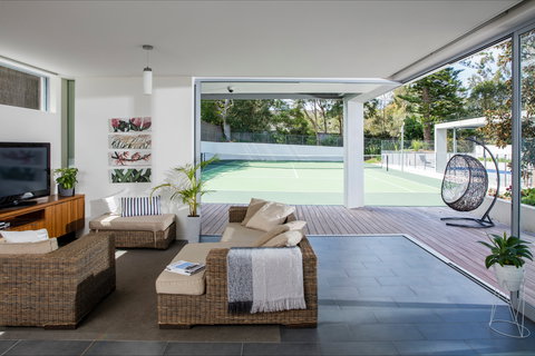 Balgowlah Heights Beach House - Foster Accommodation 0