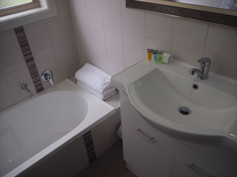 Bertha Street Serviced Apartments - Foster Accommodation 2