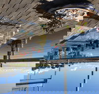 Doi's Ocean Front Apartment - Foster Accommodation