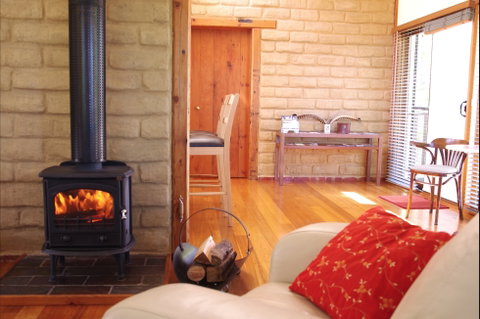 Lyrebird Cottages - Foster Accommodation 0