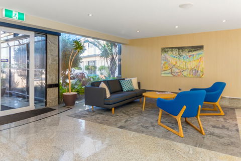 Quality Hotel Lighthouse - Foster Accommodation 0