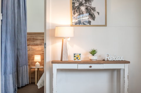 Surf Shack - Foster Accommodation 1