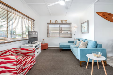 Surf Shack - Foster Accommodation 2