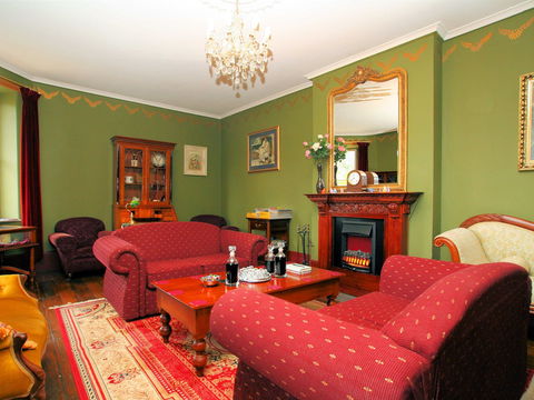 The Lodge On Elizabeth - Foster Accommodation 0
