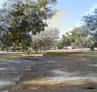 Victory Park Caravan Park - Foster Accommodation