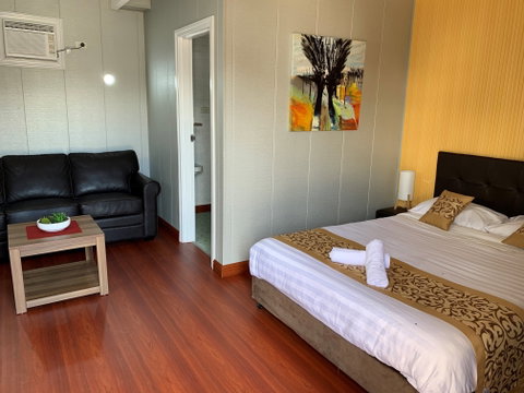 Albion Hotel-Motel Finley - Foster Accommodation 2