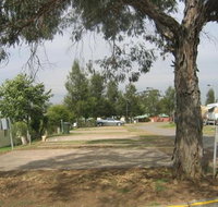 Country Acres Caravan Park - Foster Accommodation