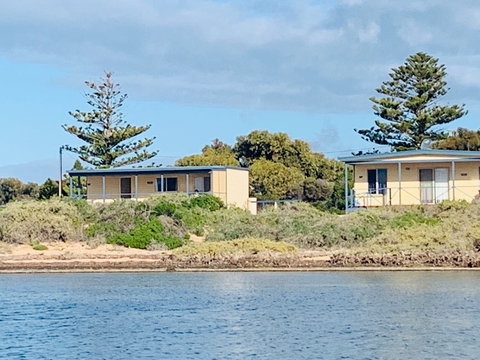 Venus Bay Beachfront Tourist Park - Foster Accommodation 2