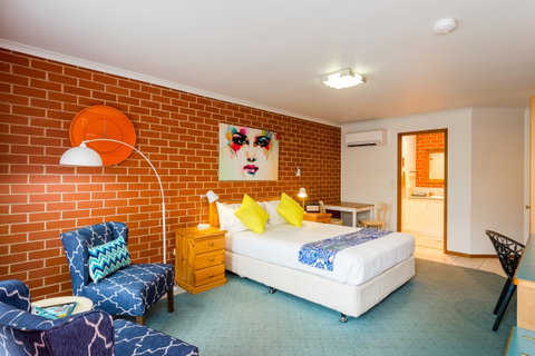 Yackandandah Motor Inn - Foster Accommodation 1