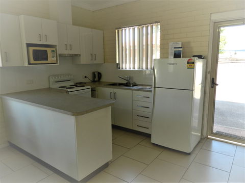 API Pelican Beach Front Apartments Kalbarri - Foster Accommodation 1