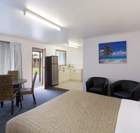 Best Western Colonial Village Motel - Foster Accommodation
