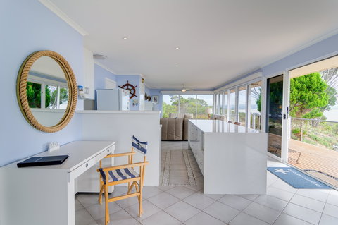 Kangaroo Island Star Beach House - Foster Accommodation 2