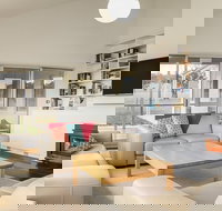 Manna Tree Farm - Foster Accommodation