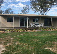Nerrigundah Cabins - Foster Accommodation