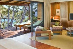 Qualia Luxury Holiday Resort - Foster Accommodation 3